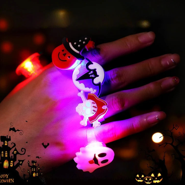 Halloween LED Flashing Light Ring Horror Pumpkin Ghost Spider Glow Finger Rings for Kids Trick Party Cosplay Supplies Party Gift