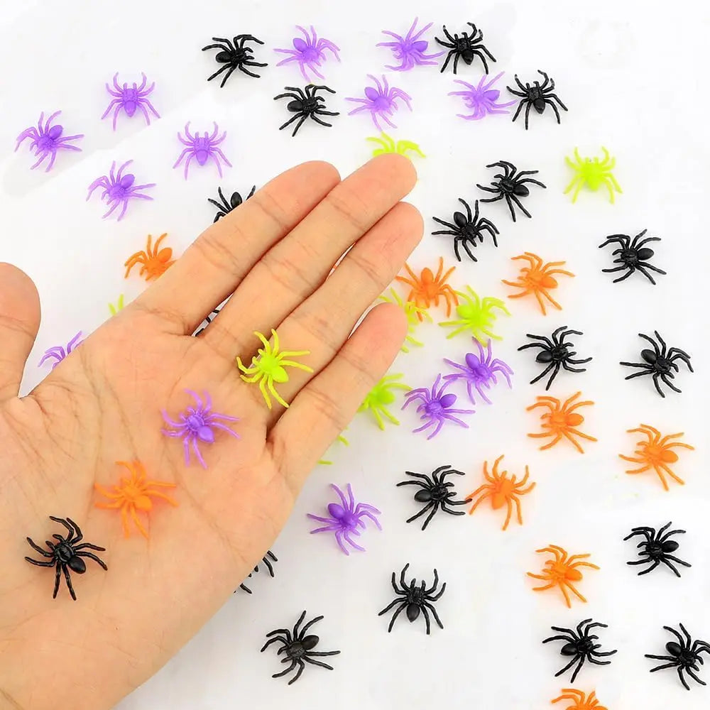 100PCS Plastic Spiders Realistic Halloween Fake Spiders Mini Small Spider Educational Learning Toys Halloween Prank Props