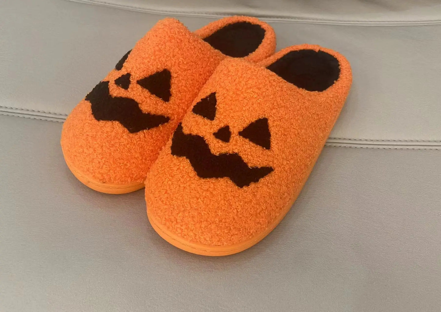 Halloween Pumpkin Slipper Ghost Funny Face Flat Indoor House Shoes Soft Plush Cozy for Women Men Horror Movie Halloween Gifts