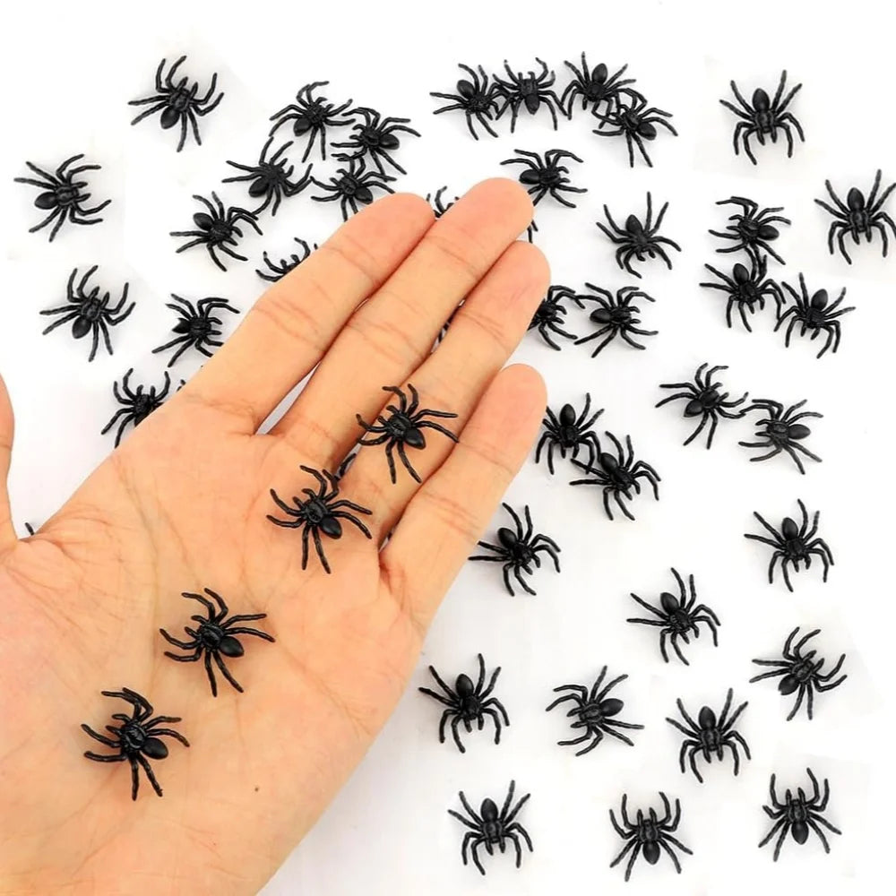 100PCS Plastic Spiders Realistic Halloween Fake Spiders Mini Small Spider Educational Learning Toys Halloween Prank Props