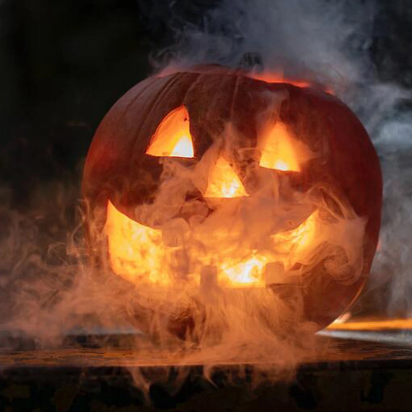 Halloween Mist Maker Fogger LED Pumpkin Light Water Fountain Pond Fog Machine Atomizer for Halloween Christmas Party Decoration